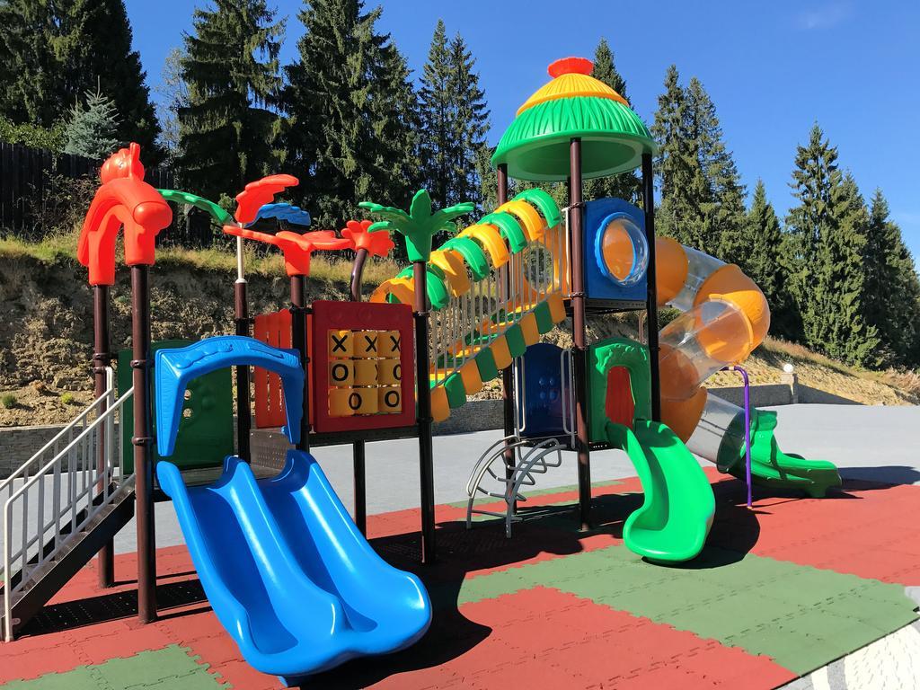 Grand Stasinda Bal Sylwestrowy Animacje Impreza Integracyjna Dwa Posilki Bogaty Bufet Baseny Kregielnia Grota Sauny Squash Silownia Place Zabaw Widoki 1000Mnpm Bukowina Tatrzańska Exterior foto